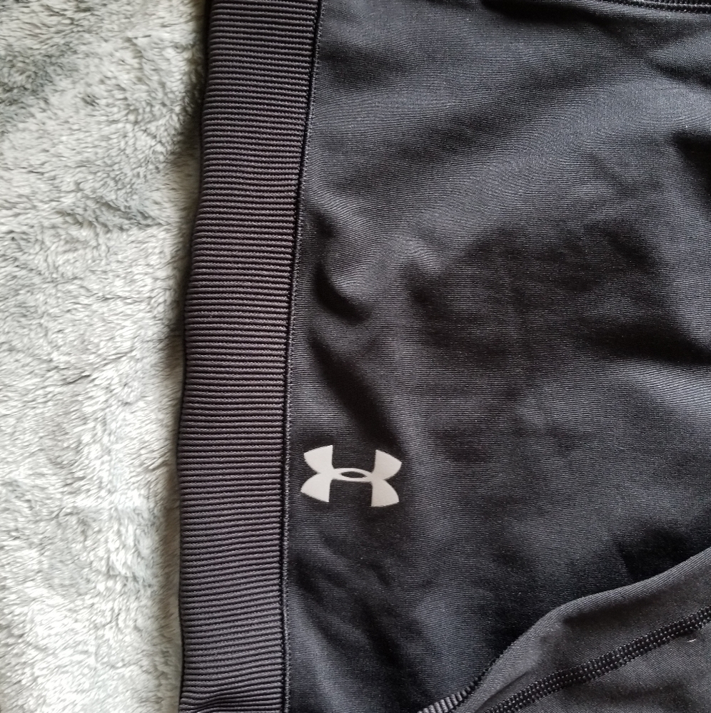 Cold Gear Girls Leggings - Picture 2 of 4
